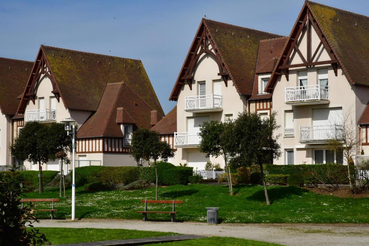 La Courette, Maison Avec Cour Proche Plage Graye-sur-Mer Екстериор снимка